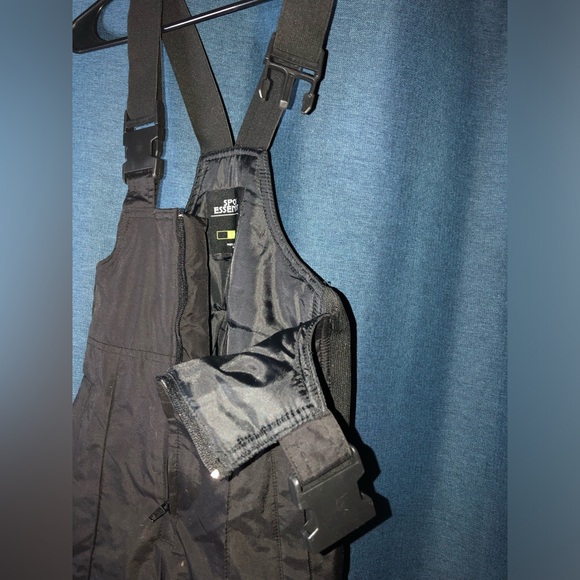 Youth “Sport Essentials” Insulated Snow Jumpsuit Pants Size 10 Black MSRP 34.99 - Picture 9 of 17